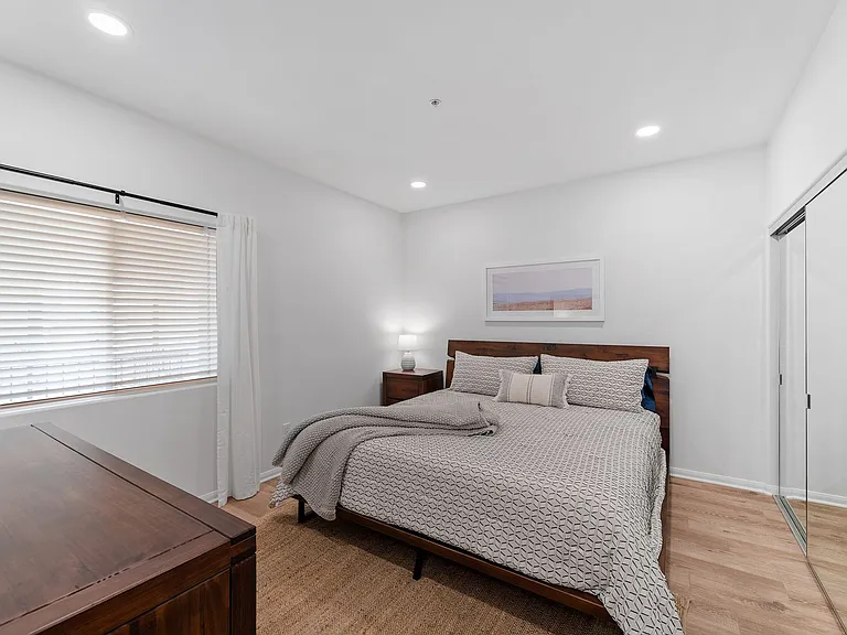 436 Poli St #402 — Photo 16