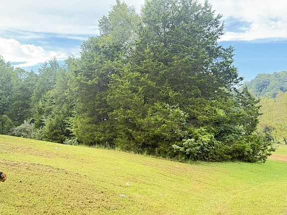 2nd image of 1295 Carney Winters Rd