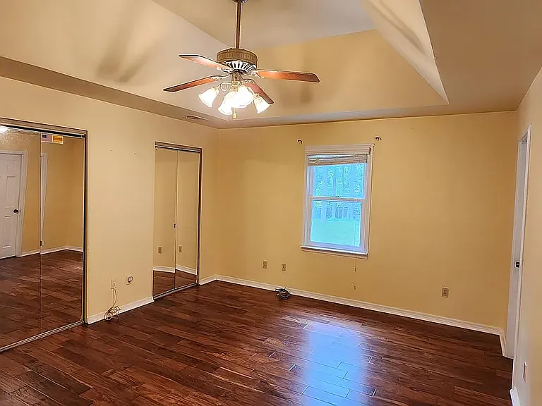 6108 Williams Rd — Photo 9