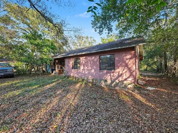 12305 N 53rd St, Temple Terrace, FL 33617