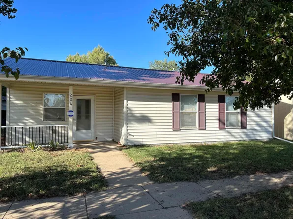 204 W Pine Ave, Arkansas City, KS 67005
