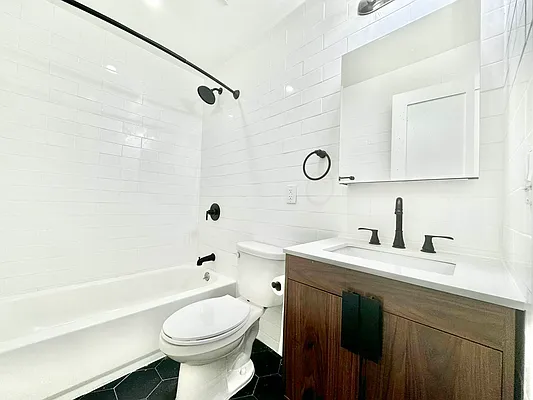 Rented by DALLAL | media 4