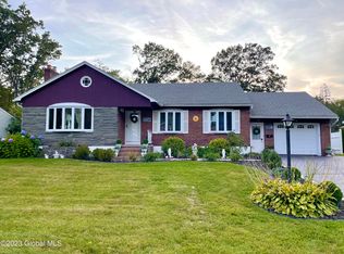 20 Merritt Dr, Schenectady, NY 12306