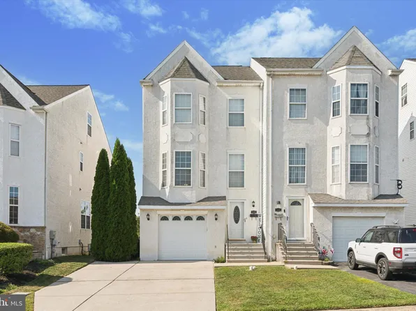 951 Bush St, Bridgeport, PA 19405