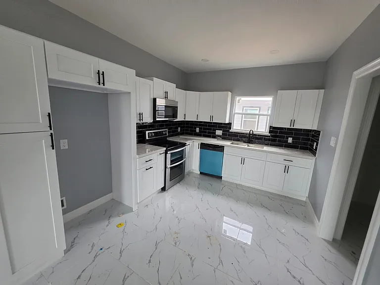 12032 County Road 5503 — Photo 3