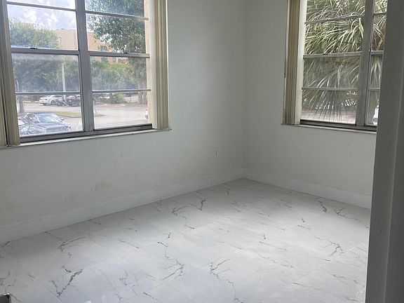 5th image of 9310 Fontainebleau Blvd APT 202