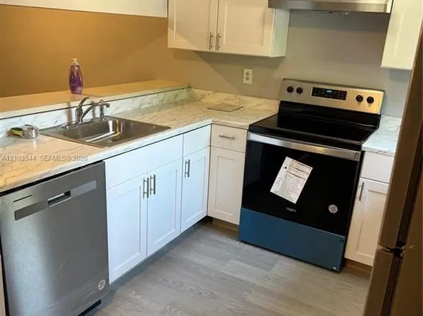 4245 NW 114th Ter, Hollywood, FL