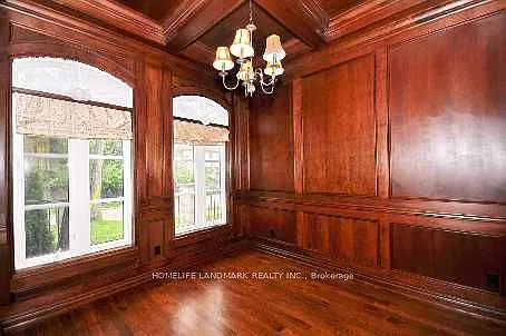 89 Estelle Ave — Photo 4