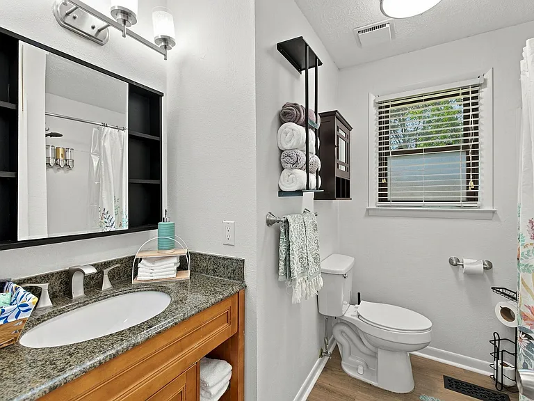 1663 Ragland Ln — Photo 12