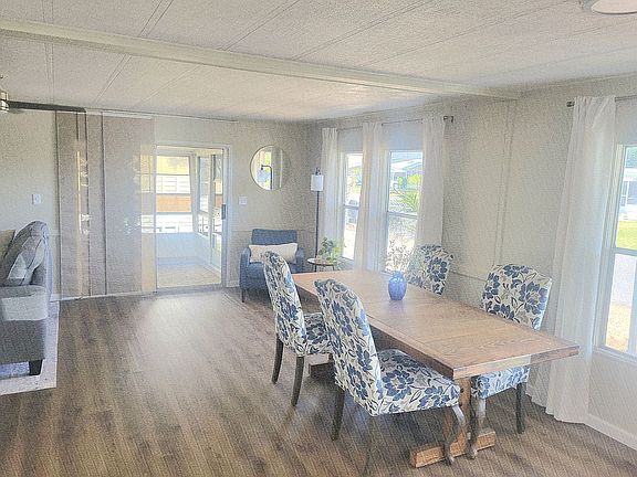 4th image of 7808 Buena Vista Dr N