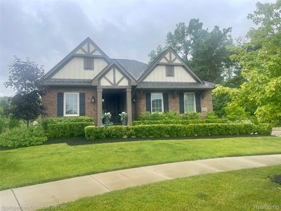 49062 Honey Tree Ln, Northville, MI, 48168