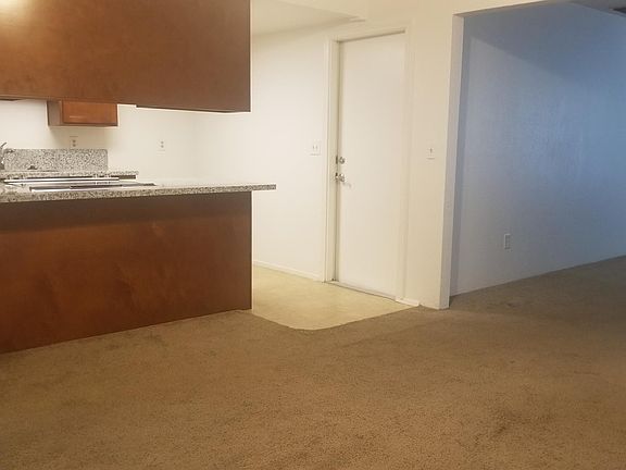 5th image of 5952 Moss Creek Cir