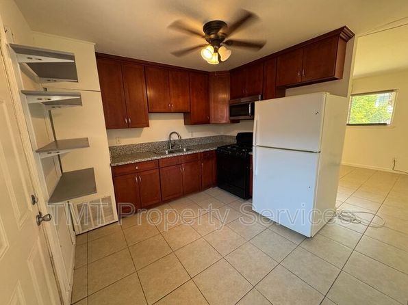 3729 Branch St #2