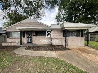 1550 Colonial Rd, Memphis, TN 38117