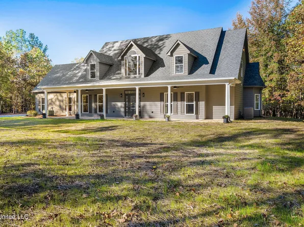 522 Breedlove Rd, Michigan City, MS 38647