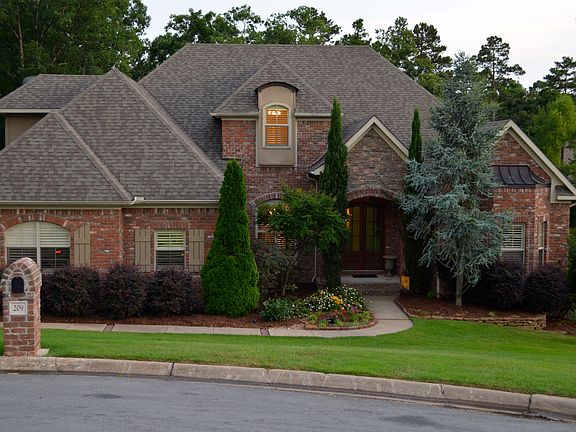 4th image of 209 Weston Ct