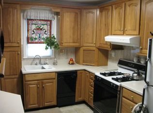 8601 34th Ave, College Park, MD 20740
