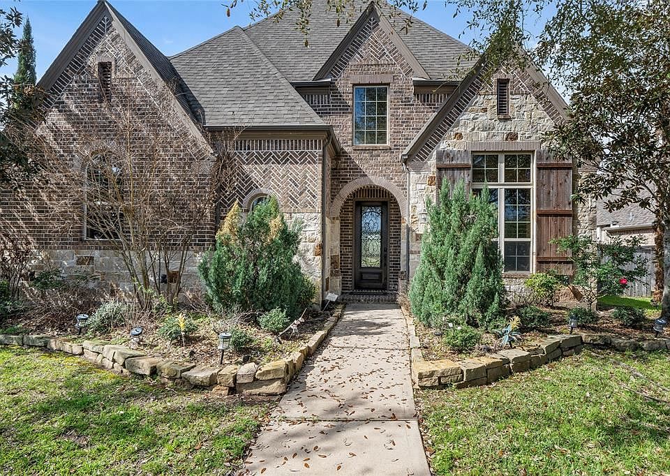 1st image of 20715 Winston Lake Dr