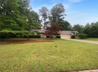 2060 Devore Dr SW, Marietta, GA 30008