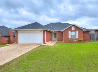 1900 Overland Trl, Choctaw, OK 73020