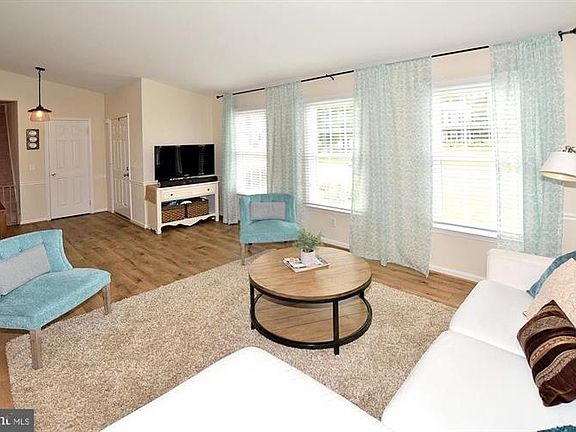 5th image of 10501 Fairweather Ct