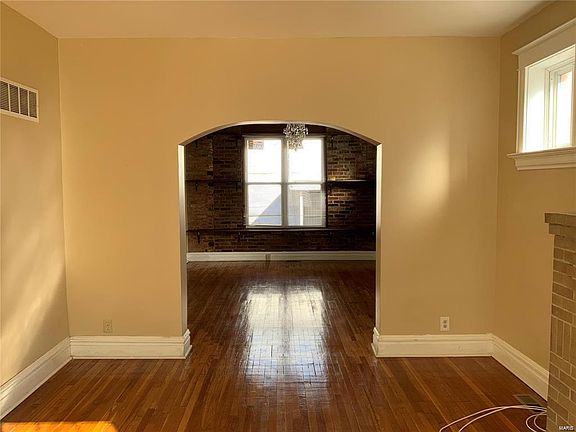 5th image of 4909 Terry Ave