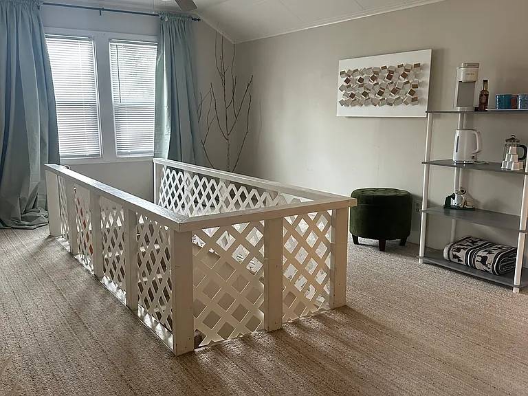 2732 Eldridge Ave — Photo 12