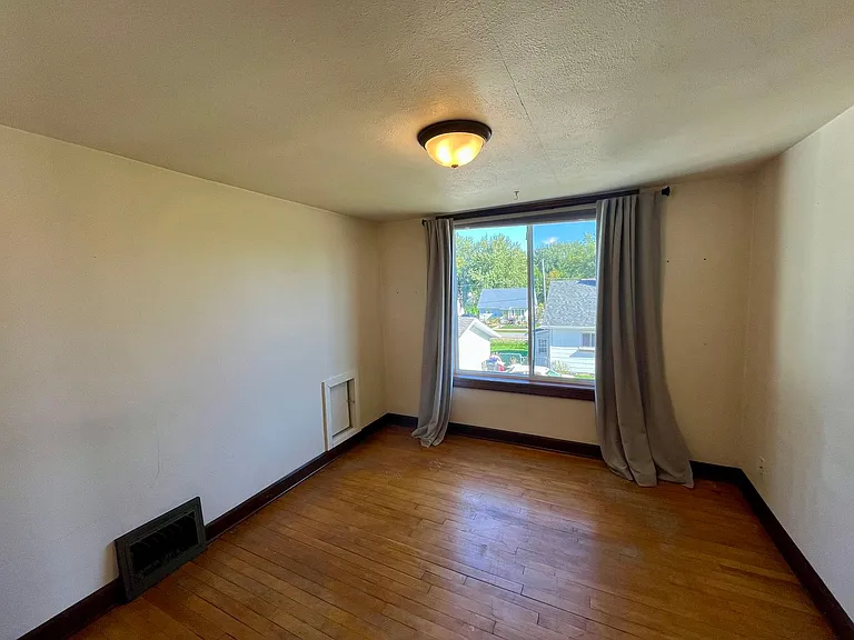 508 N Cherry Ave — Photo 14