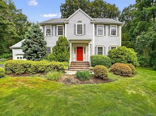 12 Veronica Court, Cortlandt Manor, NY 10567