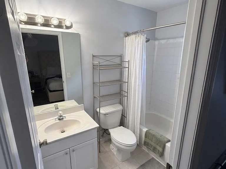 18682 SW 100th Ave #18682 — Photo 1