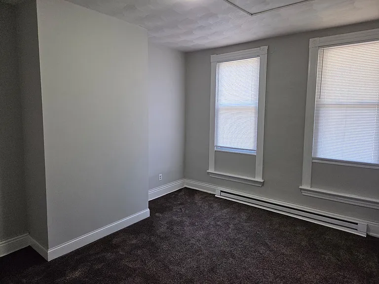 819 Pierce St — Photo 10