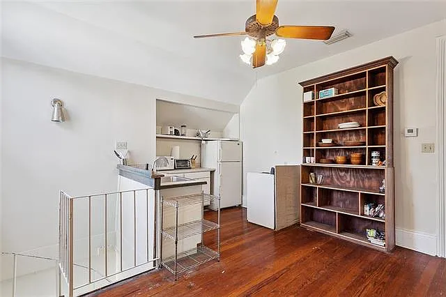 590 Walnut St #LOFT — Photo 12