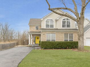 985 Ridge Rd, Highland Park, IL 60035