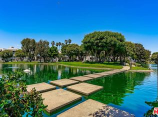 660 Harbor St APT 2, Venice, CA 90291