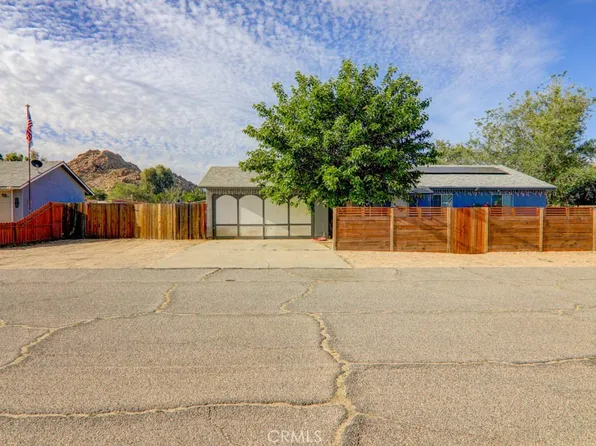 17152 Schollview Ave, Palmdale, CA 93591