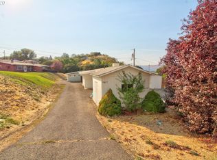 1607 Nevada St, The Dalles, OR 97058