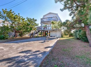 1709 Carolina Blvd, Topsail Beach, NC 28445
