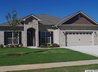 122 Trenton Creek Ln, Meridianville, AL 35759