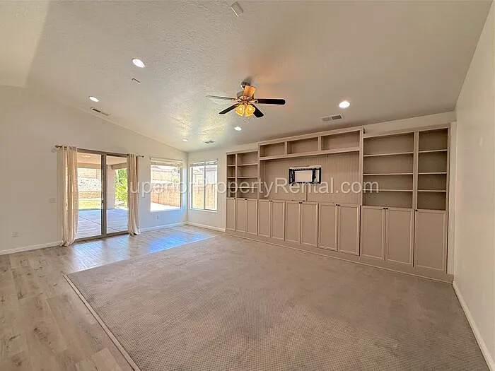 2701 E Upper Canyon Dr — Photo 5