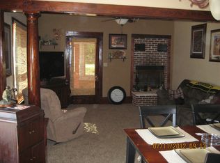 1135 248th St, Waverly, IA 50677