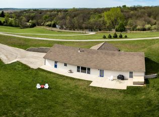 15811 State Route K, Amazonia, MO 64421