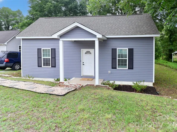 703 S Main St, Landis, NC 28088