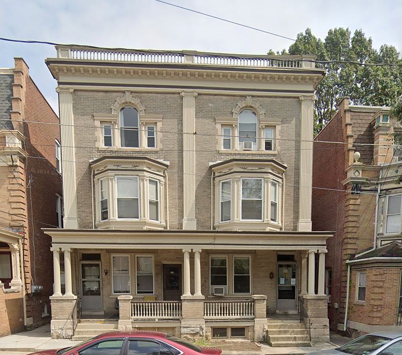 2nd image of 135 College Ave #5