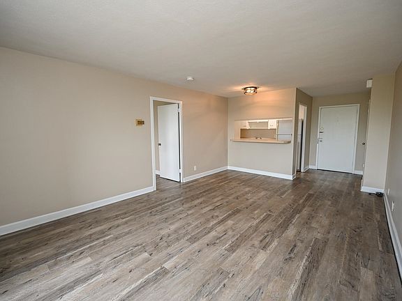 3rd image of 2277 Union Ave APT 408