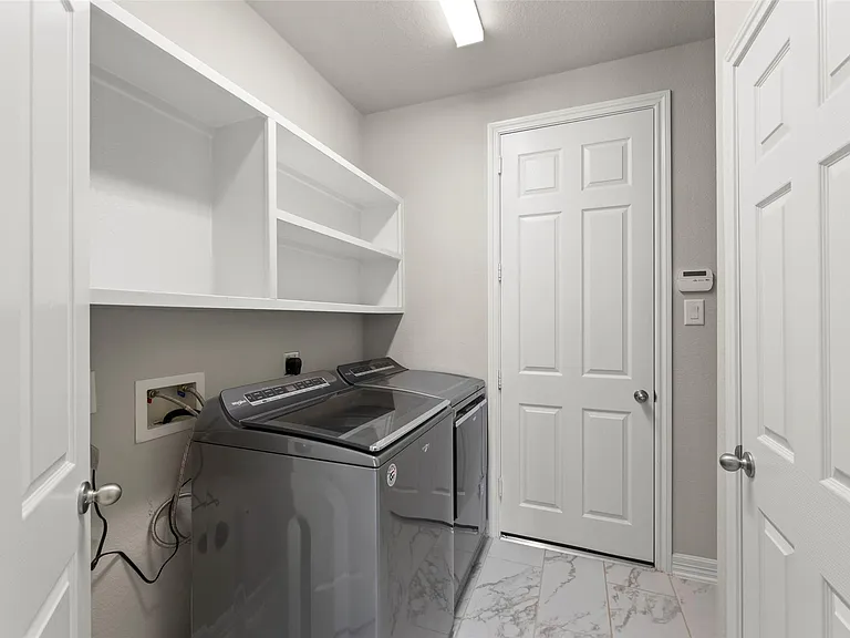 9420 Caddo Ridge Ln — Photo 15