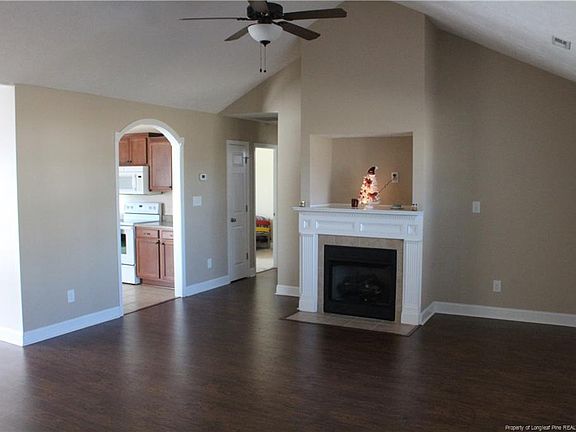 4th image of 190 Streamfall Ct