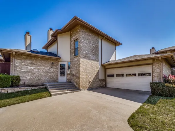 69 Morrow Dr, Bedford, TX 76021