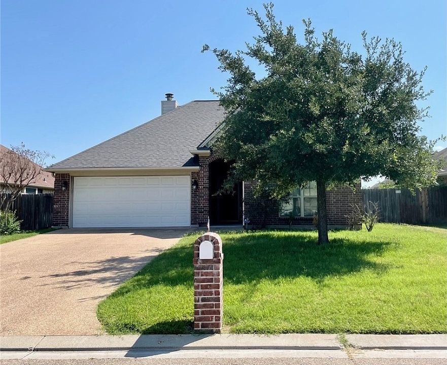 1st image of 3915 Latinne Ln