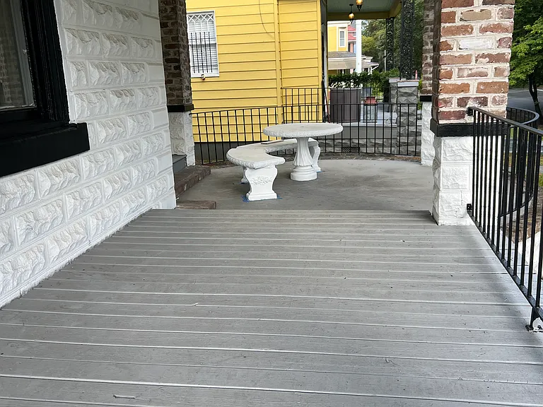 312 W 37th St #A — Photo 33