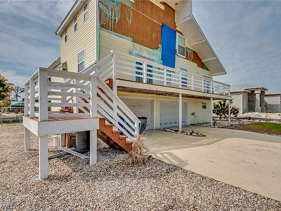 3rd image of 3579 Manatee Dr